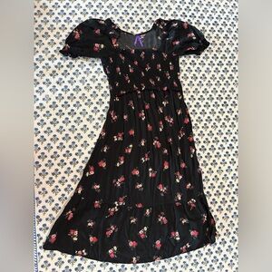 Seraphine Nursing dress, small